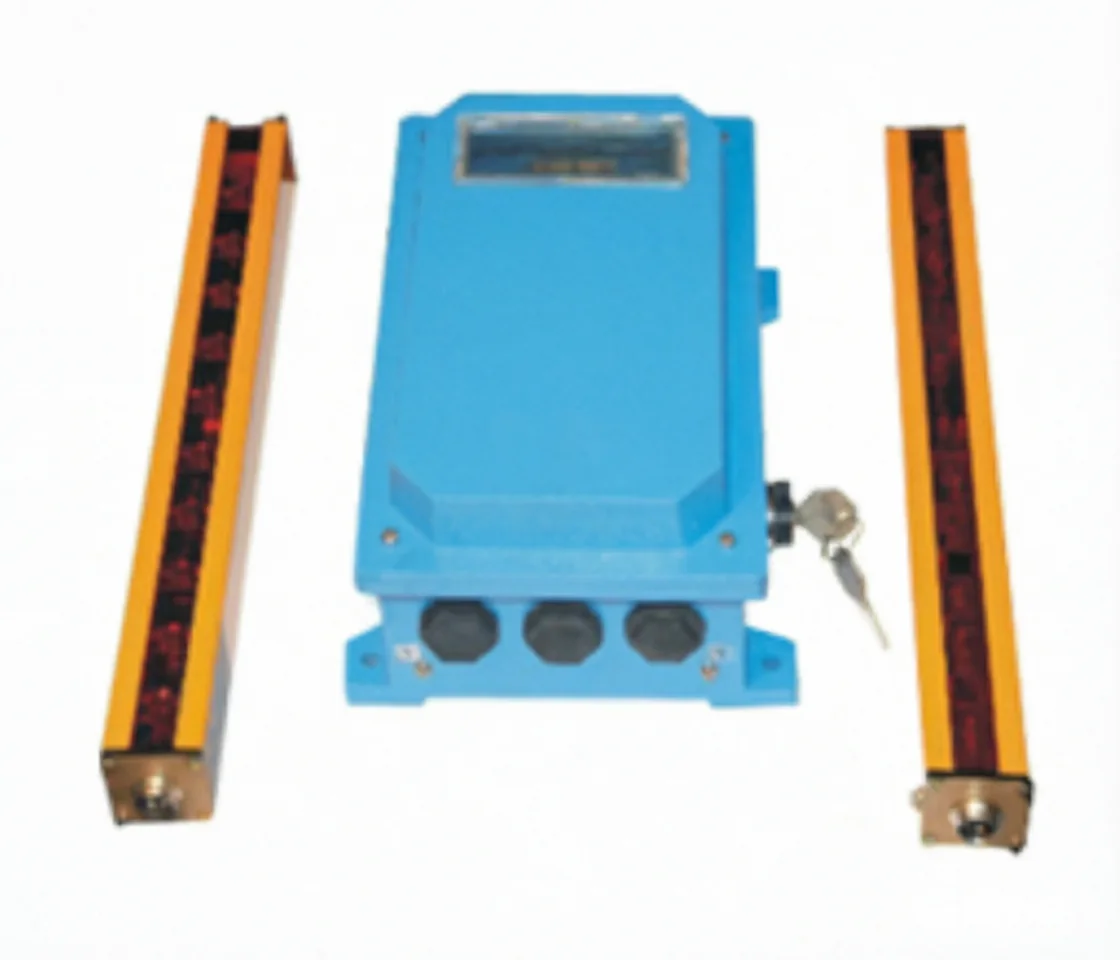 Belt rupture switches for conveyor belt protection